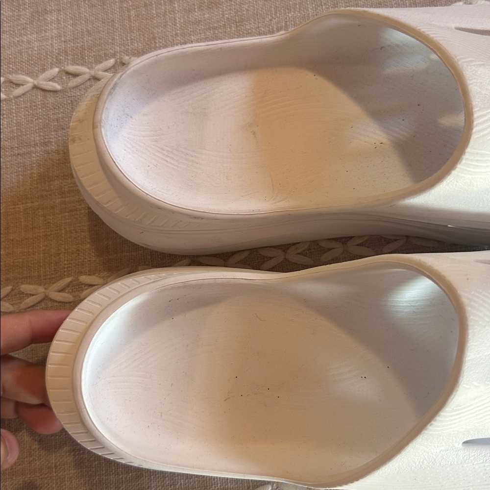 HOKA ORA Recovery Slide 3 Mens 8 Womens 10 in White - Picture 3 of 6